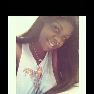 Meet your Posher, Alexus